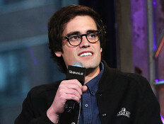 מואשם ברצח הוריו המפורסמים, עומד בפני עונש מוות