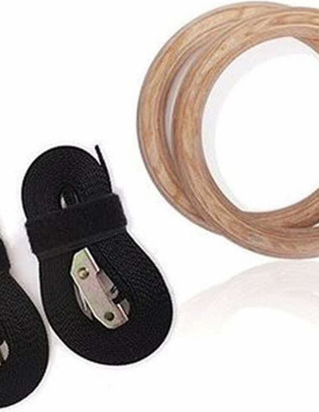 חיתוכים דצמבר 2025 טבעות אולימפיות מעץ עם רצועות חיתוכים דצמבר 2025 טבעות אולימפיות מעץ עם רצועות