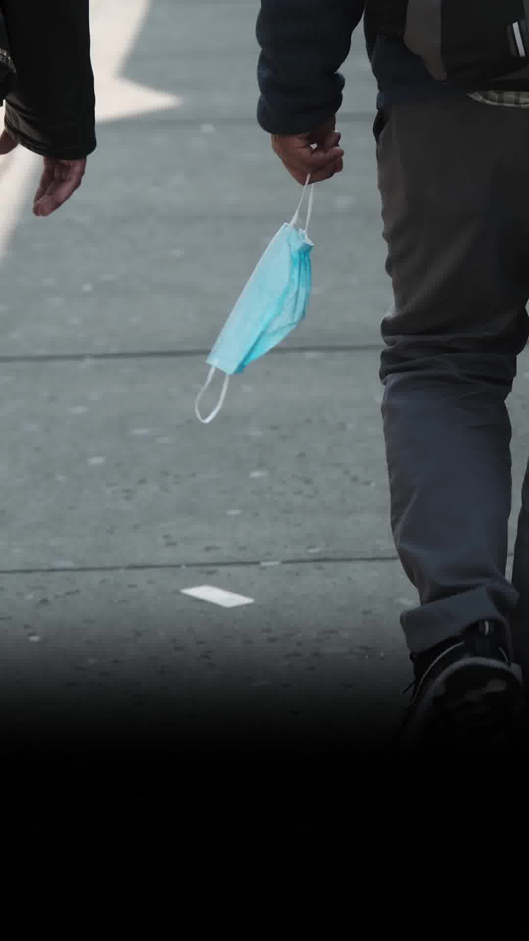 משרד הבריאות: לשקול לעטות מסכות בחלל סגור בגלל השפעת