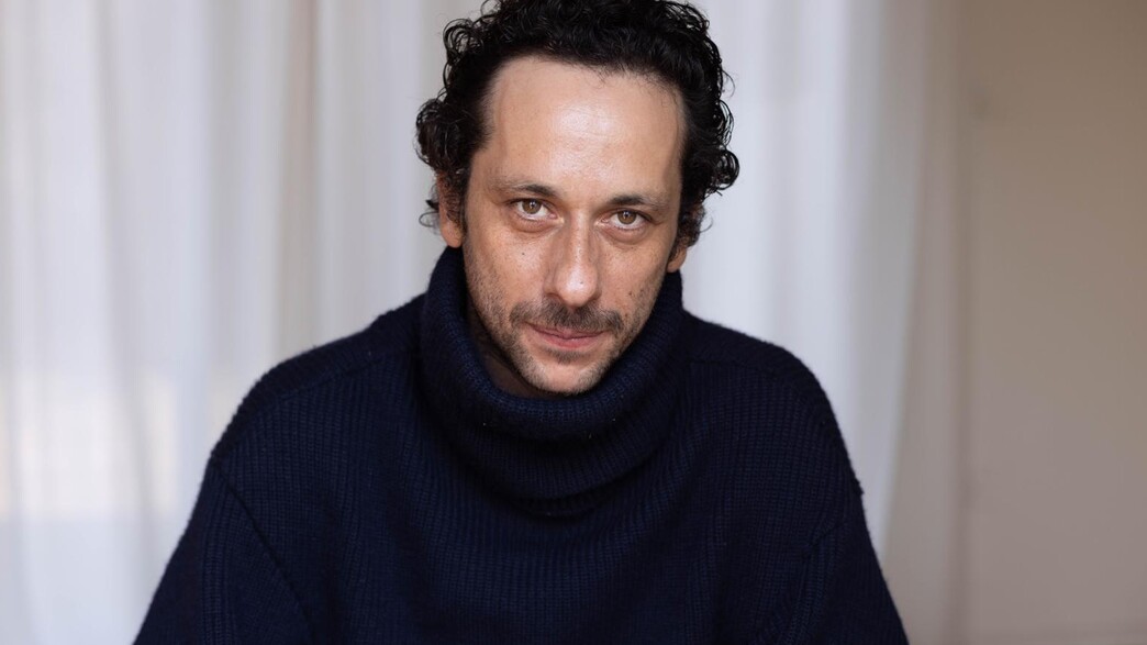 אריאל ברונז אריאל ברונז