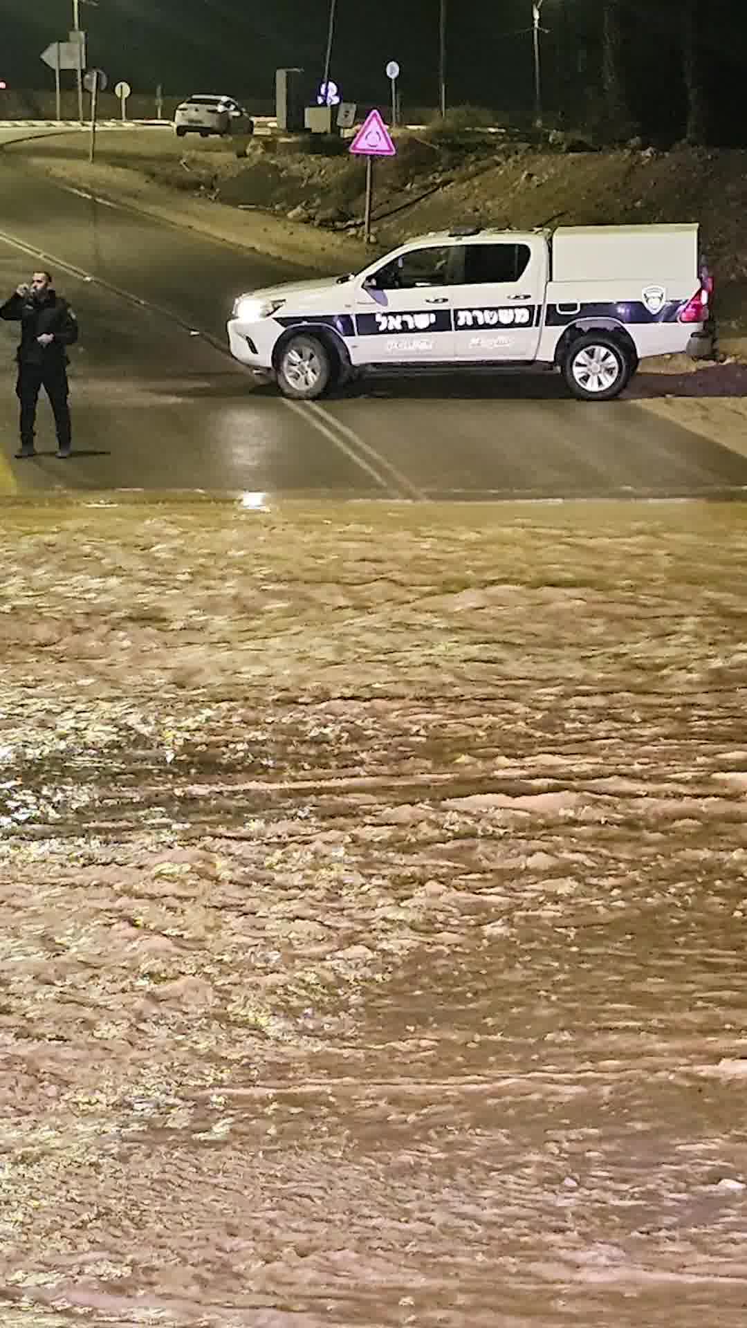 נפתחו לתנועה כביש 90 - מהיציאה והכניסה לאילת ועד צומת הערבה וכביש 25 - מצומת הערבה ועד צומת צפית