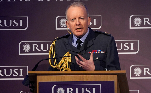 ריצ'רד נייטון ריצ'רד נייטון