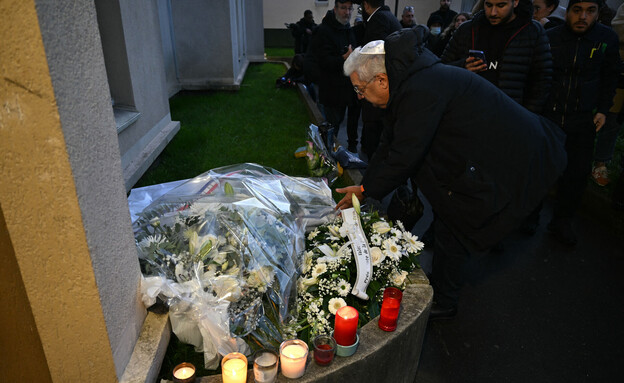 נרות אבלים קהילה יהודית צרפת סידני אוסטרליה בונדי