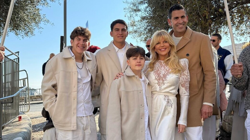 משפחת סנדרה רינגלר משפחת סנדרה רינגלר