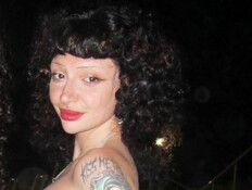 "הוא המשיך לבעוט בי, חשבתי איך אני יוצאת מזה בחיים"