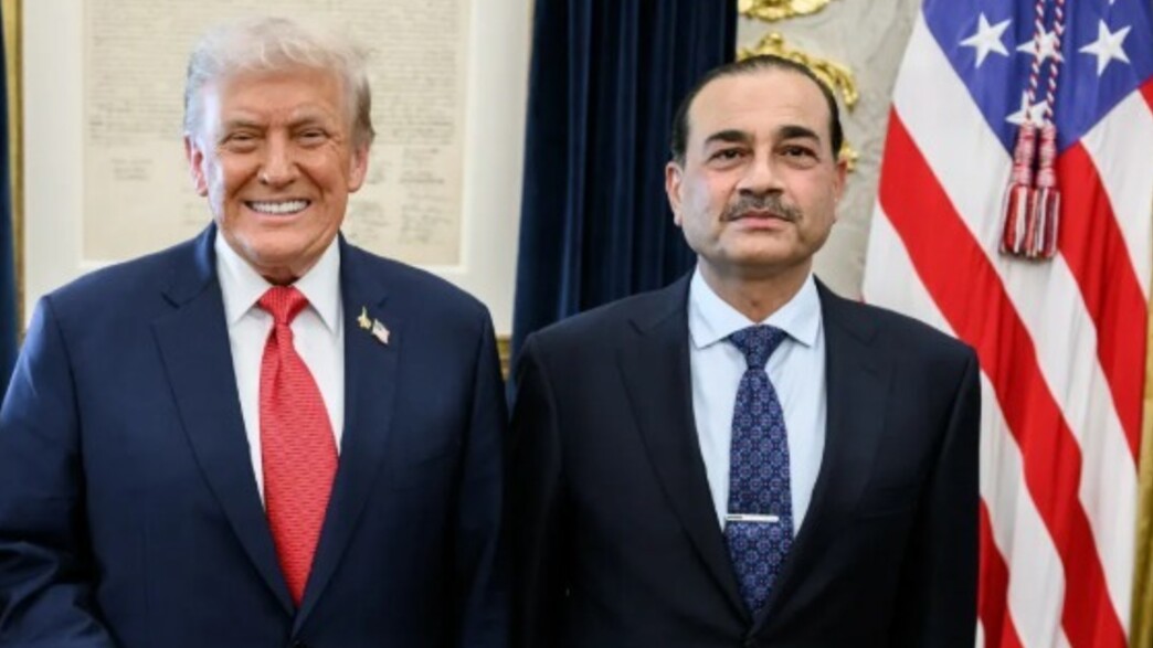 טראמפ נפגש בבית הלבן עם מפקד צבא פקיסטן אסים מוניר טראמפ נפגש בבית הלבן עם מפקד צבא פקיסטן אסים מוניר