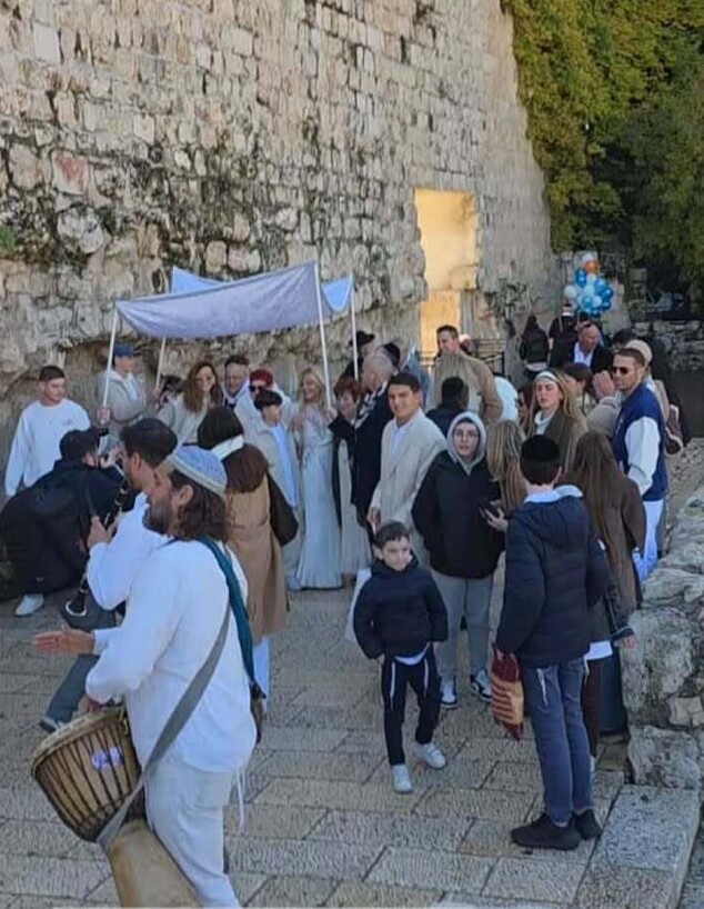 הבר מצווה של הבן של סנדרה רינגלר ושגב משה הבר מצווה של הבן של סנדרה רינגלר ושגב משה