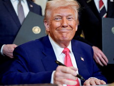 משפטן-העל הציג: התעלול שיאפשר לטראמפ להיבחר שוב