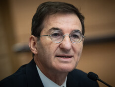 ביסמוט עלה להתקפה נגד היועמ"שית, והואשם ב"ביזוי ביהמ"ש"