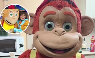 קופיקו בתגובה לחיקוי ב"ארץ נהדרת" (צילום: קופיקו: מתוך טיקטוק | החיקוי: מתוך "ארץ נהדרת", קשת 12)