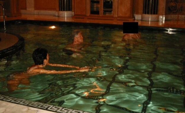 ביל קלינטון, אפשטיין