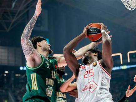 סיים עם 0/4 מהקו. אוטורו (GETTY)