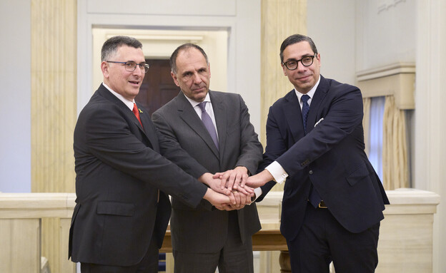 שר החוץ סער עם מקביליו מיוון ומקפריסין