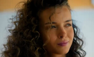 אנה זק (צילום: מתוך "רצח בים המלח", קשת 12)