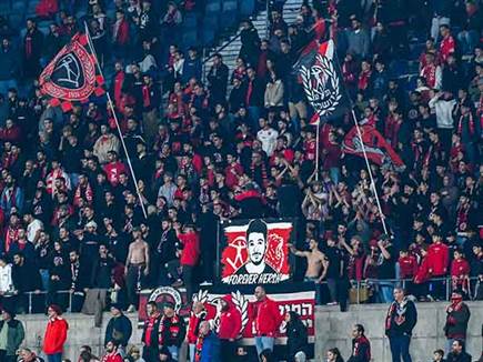 האוהדים שוב יוצאים מאוכזבים (ברני ארדוב)