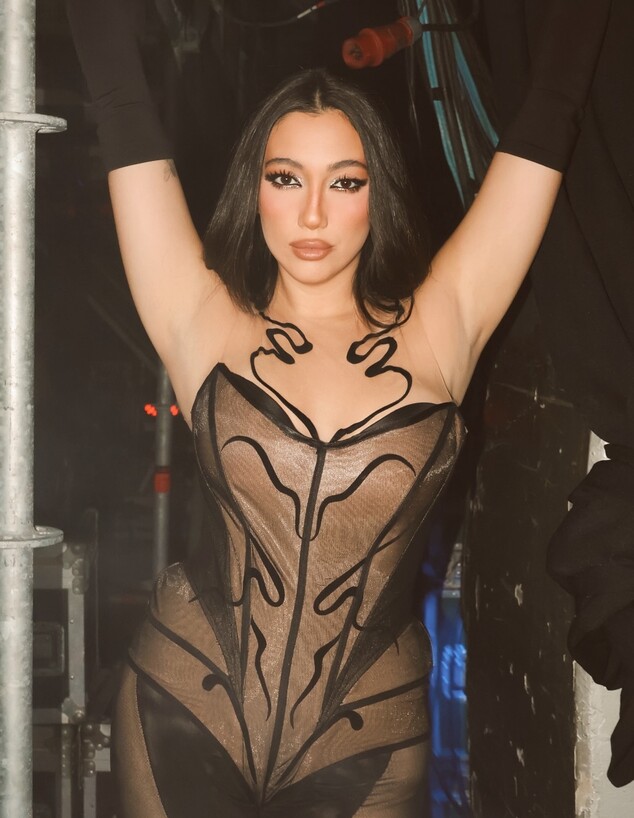 יובל רפאל אצל עופרה