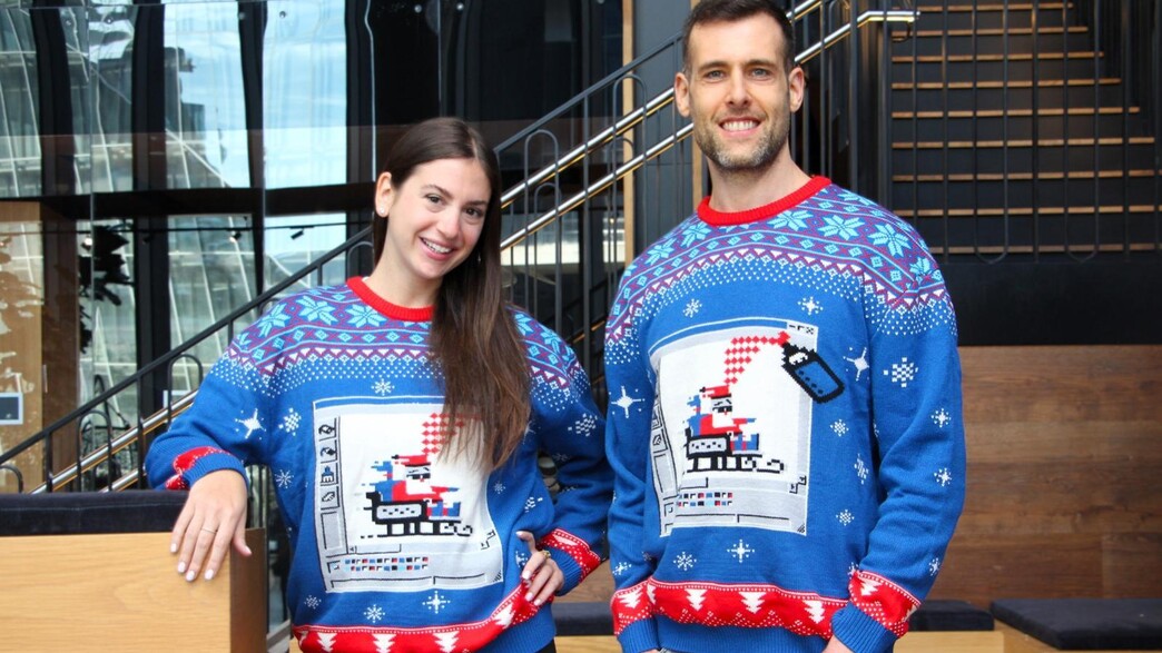 סוודר מכוער של מיקרוסופט