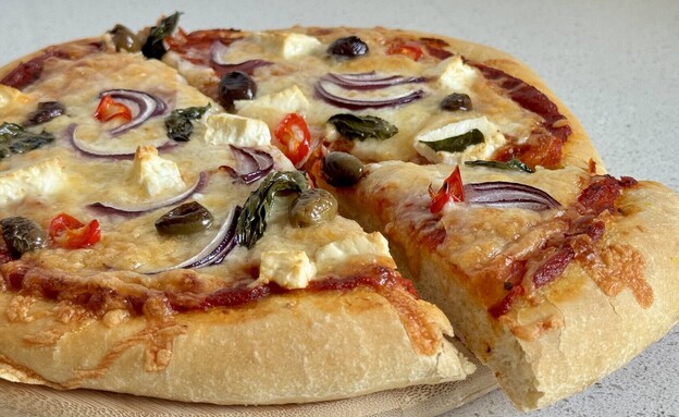 פיצה ביתית כמו באיטליה