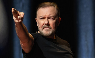 "ריקי ג'רווייס: תמותה" (צילום: Matt Crockett/Netflix, יחסי ציבור)