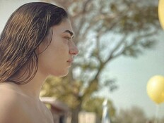 "אני מספרת איך כל השכנים בשורת הבתים בקיבוץ נרצחו"