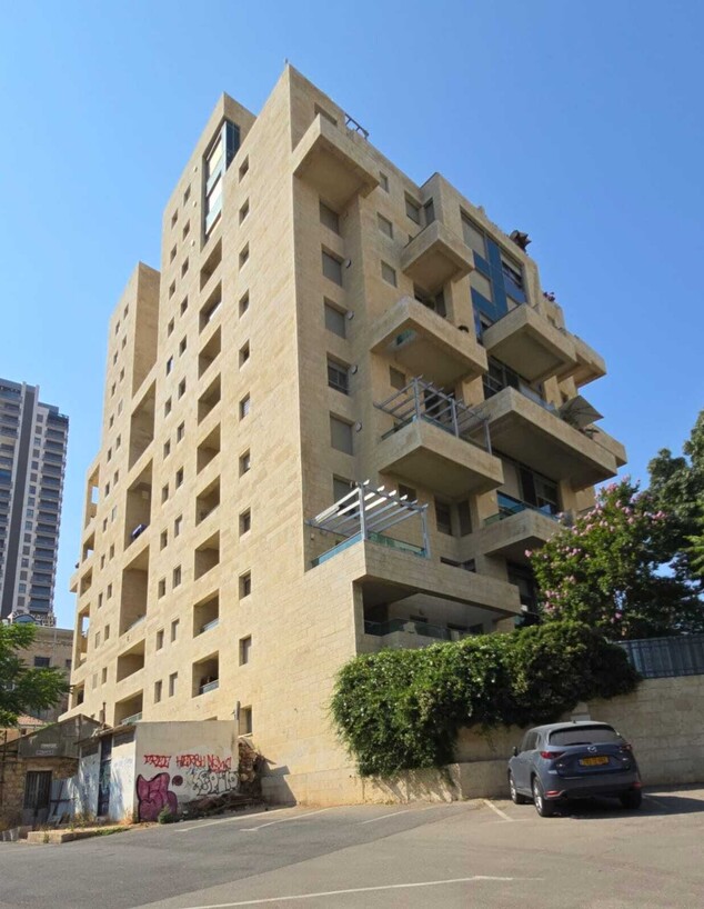 בניין שטראוס 4 בירושלים