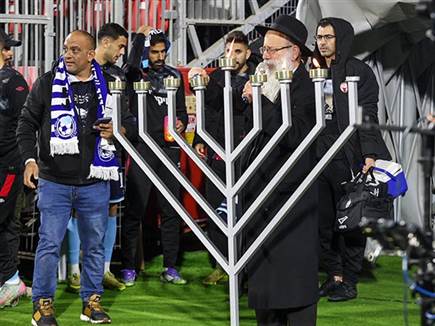 נפתח ברוח החג (קובי אליהו)