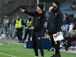 ינסה להתחזק בינואר. זיו אריה (ברני ארדוב) (צילום: ספורט 5)