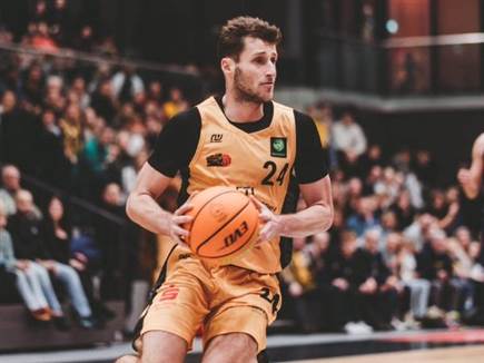 צילום: lok bernau (צילום: ספורט 5)