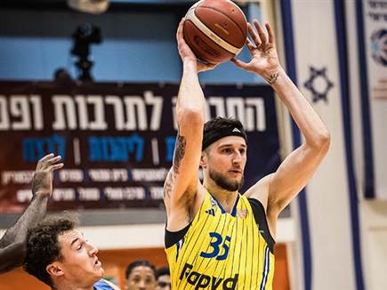 נכנס לעניינים לאט לאט (עודד קרני)