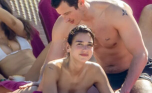 דואה ליפה טופלס (צילום: TMZ.com)