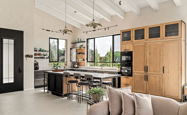 בית במושב תקומה אדריכלות עמית צור עיצוב פנים 