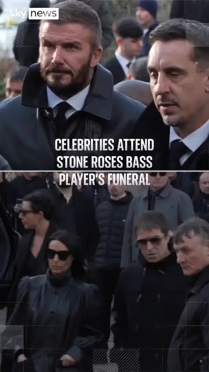 מדייוויד בקהאם ועד ליאם גלאגר: משפחה וחברים ליוו למנוחות את בסיסט הסטון רוזס גארי מאונפילד