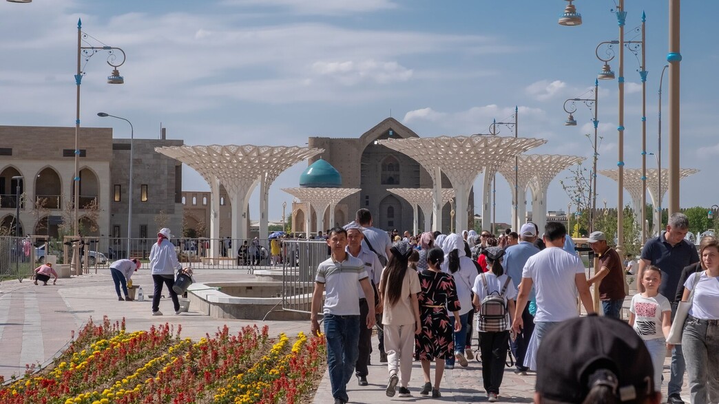 קזחסטן אנשים רחוב 