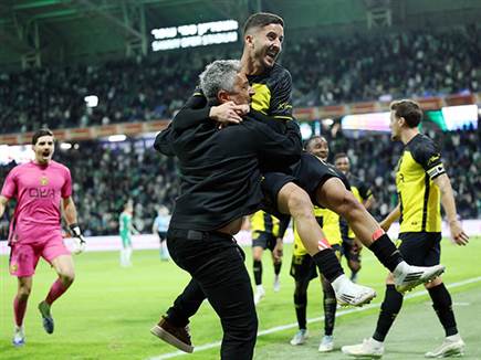 &ldquo;יכול להיות שזה מזל של אלופה לנצח ככה&ldquo; (אלן שיבר) (צילום: ספורט 5)