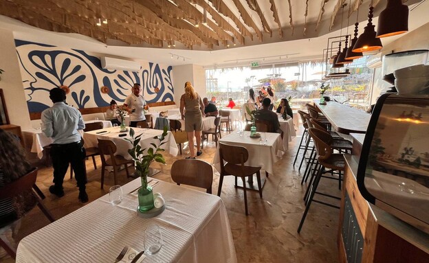 חדר אוכל מלון הריף אילת 