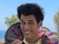 טל מוסרי איש השאלות