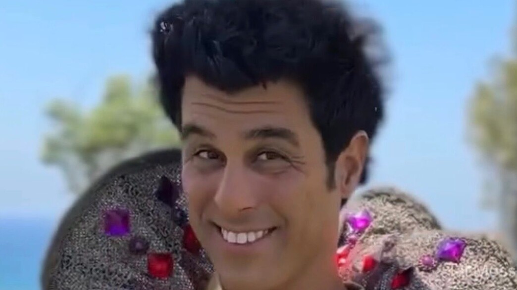 טל מוסרי איש השאלות