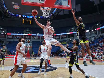 פריצקי בדרך לסל (לירון מולדובן)