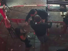 מבלה לא הורשה להיכנס למועדון - וסטר למארחת