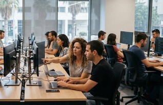 משרד הייטק, אילוסטרציה