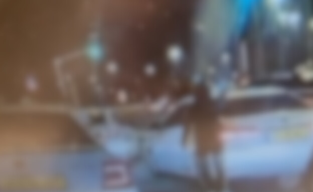 נהגת שלפה אקדח וירתה באוויר