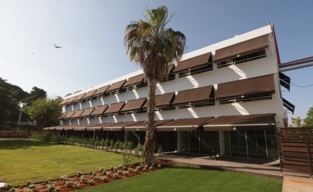 דייר vדיור המוגן, יהודה ראשל, מבית ישראל-קנדה