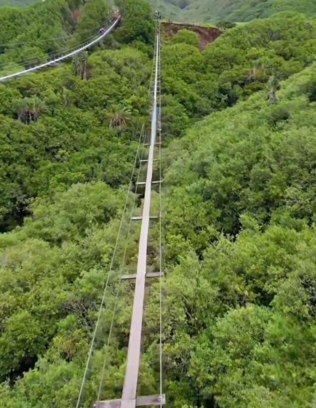 אקסטרים בפארק La Vallee des Couleurs