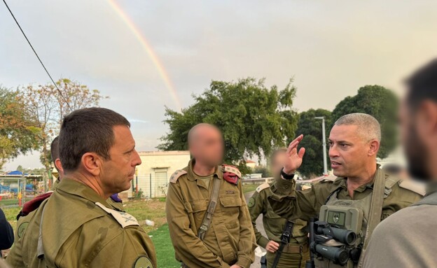 הערכת המצב בראשות מפקד פיקוד המרכז, אלוף אבי בלוט