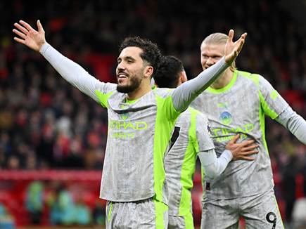 (Photo by Clive Mason/Getty Images)