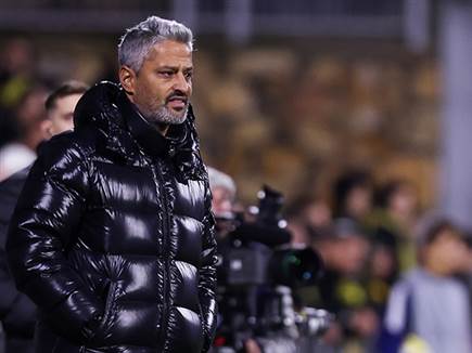 יצחקי בשמינית הגמר (מאור אלקסלסי)