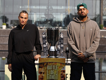 ניק קיריוס ארינה סבאלנקה (צילום: רויטרס)