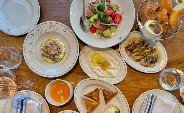 תפריט צהריים בקפה רמב"ן