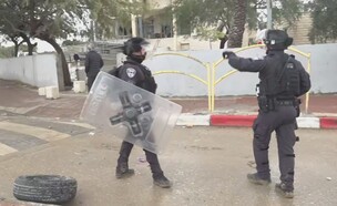 התפרעויות בכפר תראבין