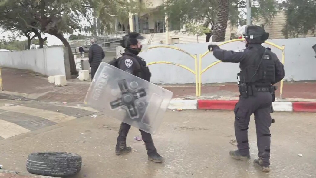 התפרעויות בכפר תארבין